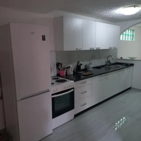 Asya Apartment